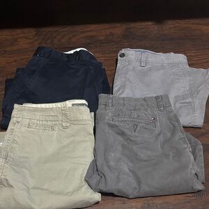 Set of 4 men’s shorts - size 34 - Quiksilver, Tommy H, Banana Republic, GAP